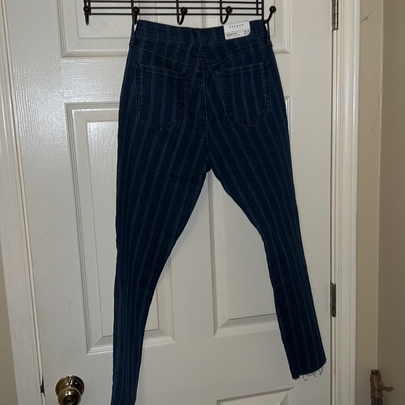 Pacsun Jeans - Picture 3 of 4